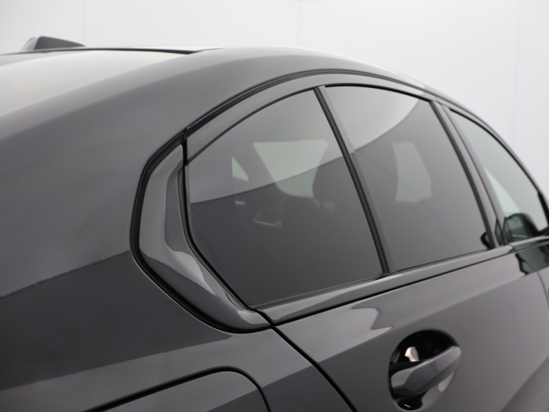 2024 (24) BMW 3 SERIES 320i M Sport 4dr Step Auto 5157857