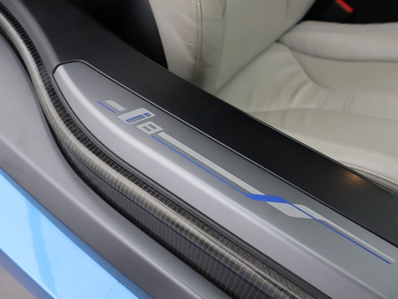 2017 (17) BMW I8 2dr Auto 5282836