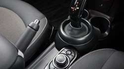 2024 (73) MINI HATCHBACK 1.5 Cooper Classic Premium 5dr Auto 5209774