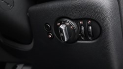 2024 (73) MINI HATCHBACK 1.5 Cooper Classic Premium 5dr Auto 5209743