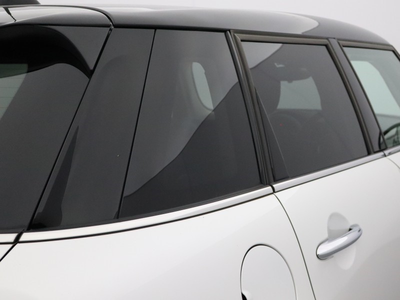 2024 (73) MINI HATCHBACK 1.5 Cooper Classic Premium 5dr Auto 5209721