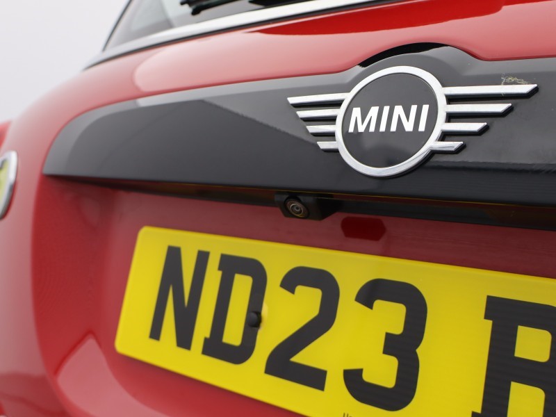2023 (23) MINI COUNTRYMAN 1.5 Cooper S E Classic Premium PLUS ALL4 PHEV 5dr Auto 5209063