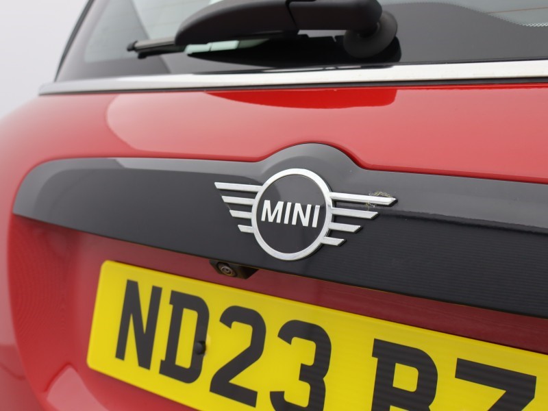 2023 (23) MINI COUNTRYMAN 1.5 Cooper S E Classic Premium PLUS ALL4 PHEV 5dr Auto 5209062
