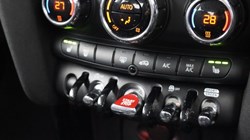 2024 (73) MINI HATCHBACK 1.5 Cooper Classic 3dr Auto 5210112