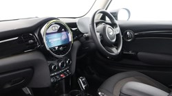 2023 (72) MINI HATCHBACK 1.5 Cooper Classic 3dr Auto 5549875