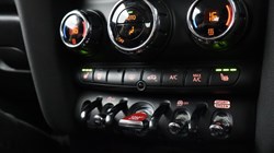 2023 (72) MINI HATCHBACK 1.5 Cooper Classic 3dr Auto 5262440