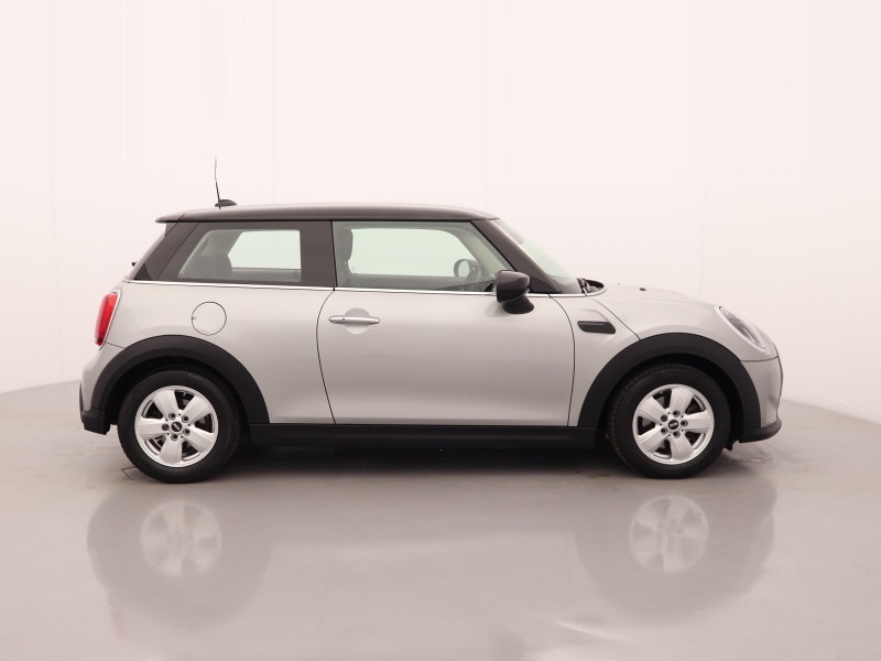 2023 (72) MINI HATCHBACK 1.5 Cooper Classic 3dr Auto 5262477