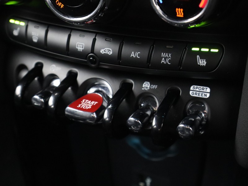 2024 (24) MINI HATCHBACK 1.5 Cooper Exclusive Premium 5dr Auto 5212102