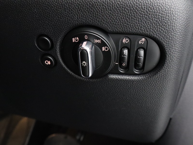 2024 (24) MINI HATCHBACK 1.5 Cooper Exclusive Premium 5dr Auto 5212090