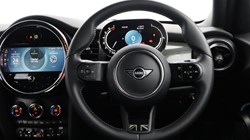 2024 (24) MINI HATCHBACK 1.5 Cooper Exclusive Premium 5dr Auto 5212080