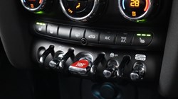 2024 (24) MINI HATCHBACK 1.5 Cooper Exclusive Premium 5dr Auto 5212101