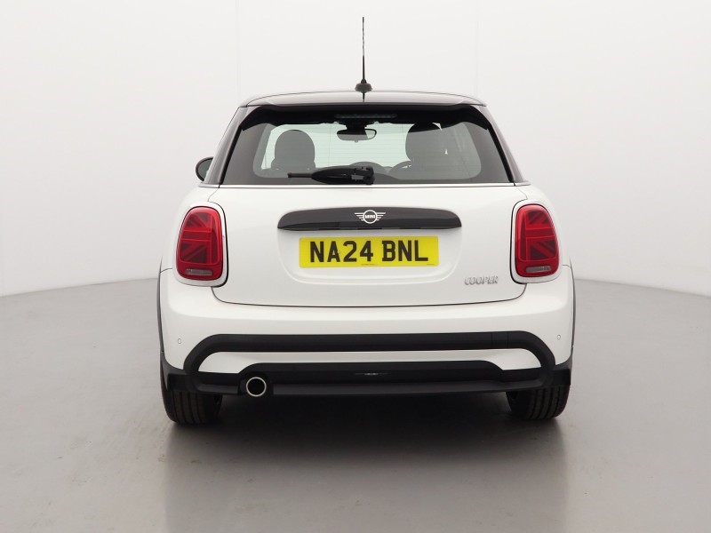2024 (24) MINI HATCHBACK 1.5 Cooper Exclusive Premium 5dr Auto 5212054