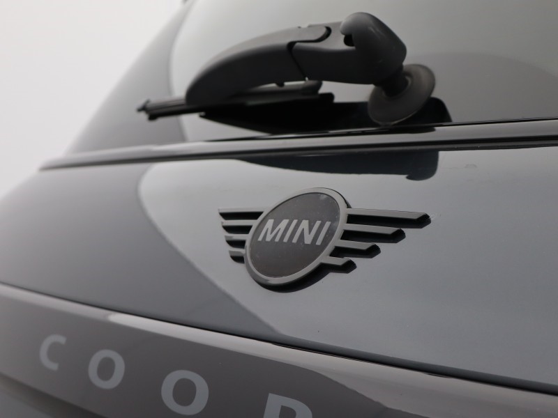 2024 (74) MINI COOPER 1.5 C Sport 3dr Auto 5244747