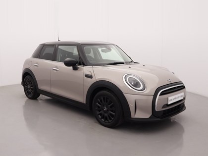 2023 (73) MINI HATCHBACK 1.5 Cooper Classic Premium 5dr Auto