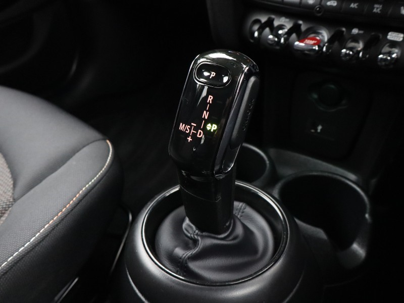 2023 (73) MINI HATCHBACK 1.5 Cooper Classic Premium 5dr Auto 5217141