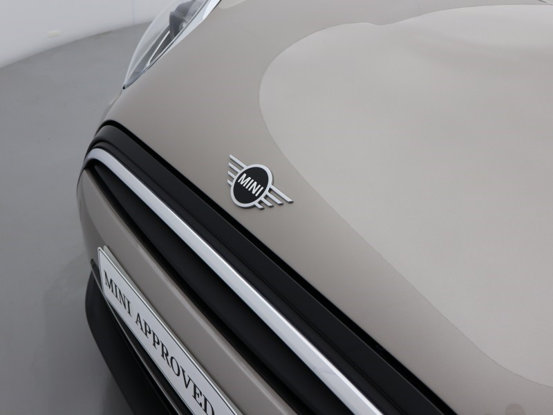 2023 (73) MINI HATCHBACK 1.5 Cooper Classic Premium 5dr Auto 5217118