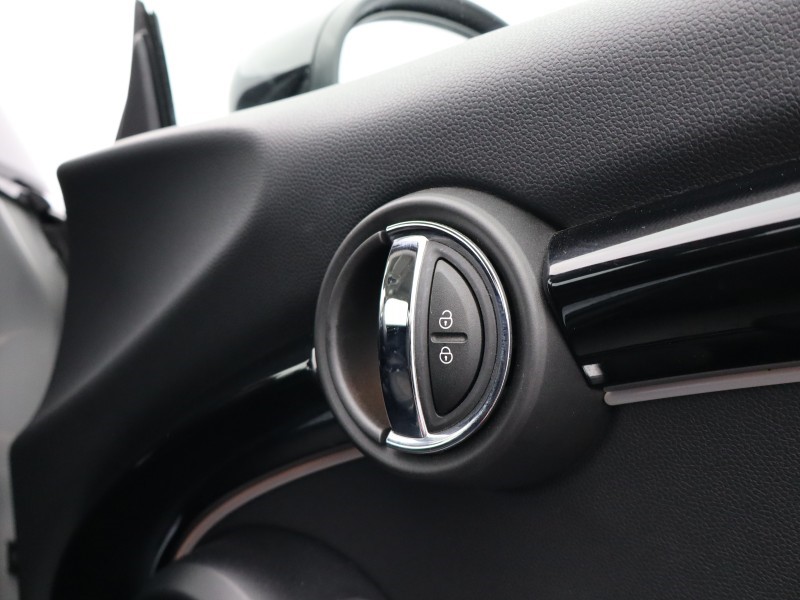 2022 (22) MINI HATCHBACK 1.5 Cooper Classic 3dr 5228235