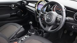 2022 (22) MINI HATCHBACK 1.5 Cooper Classic 3dr 5228231