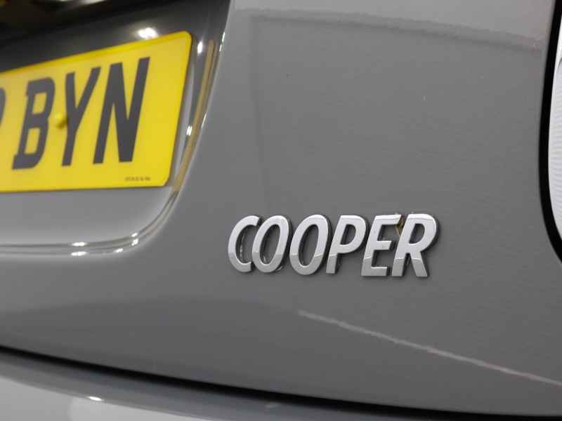 2022 (22) MINI HATCHBACK 1.5 Cooper Classic 3dr 5228217