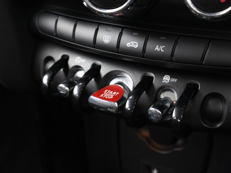 2022 (22) MINI HATCHBACK 1.5 Cooper Classic 3dr 5228260