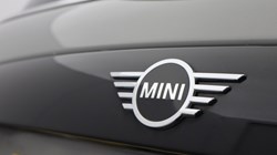 2022 (22) MINI HATCHBACK 1.5 Cooper Classic 3dr 5228219