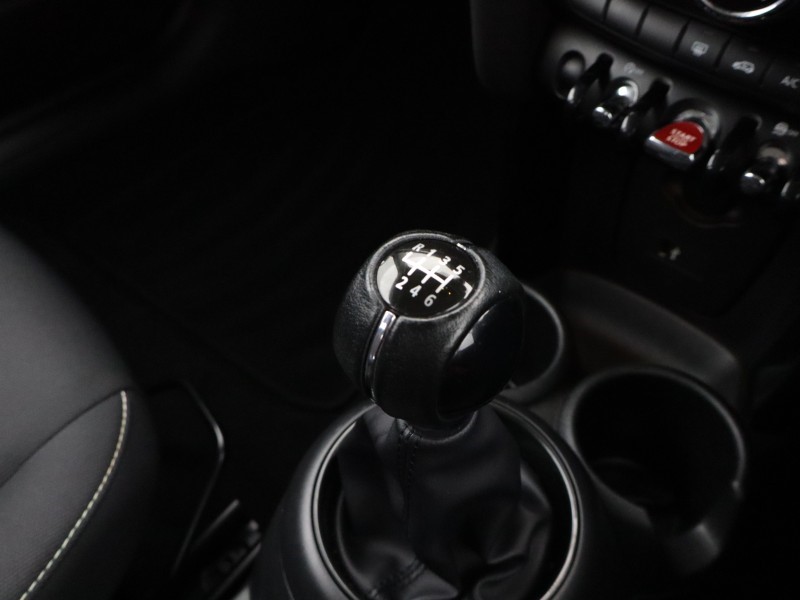 2022 (22) MINI HATCHBACK 1.5 Cooper Classic 3dr 5228256