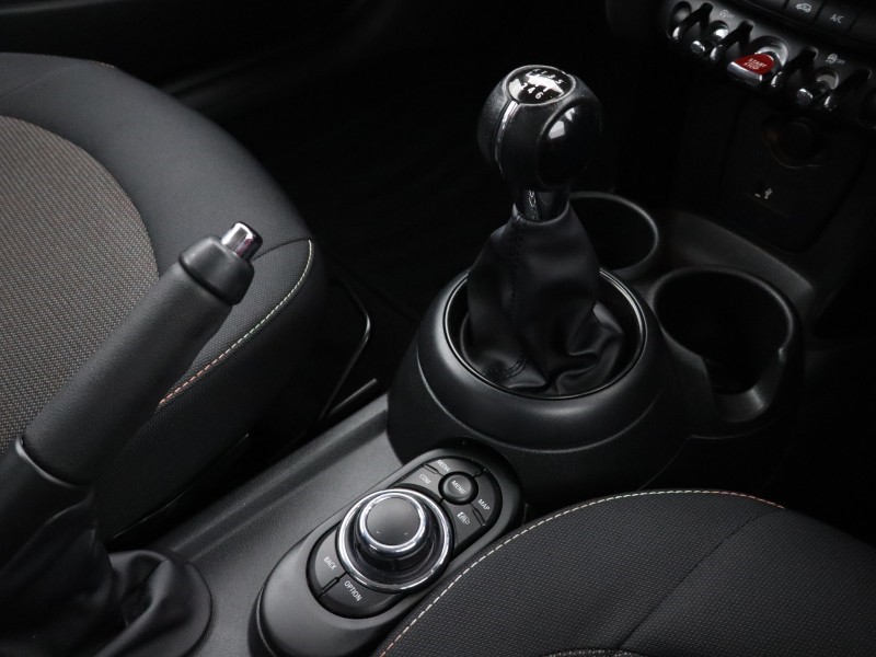 2022 (22) MINI HATCHBACK 1.5 Cooper Classic 3dr 5228257