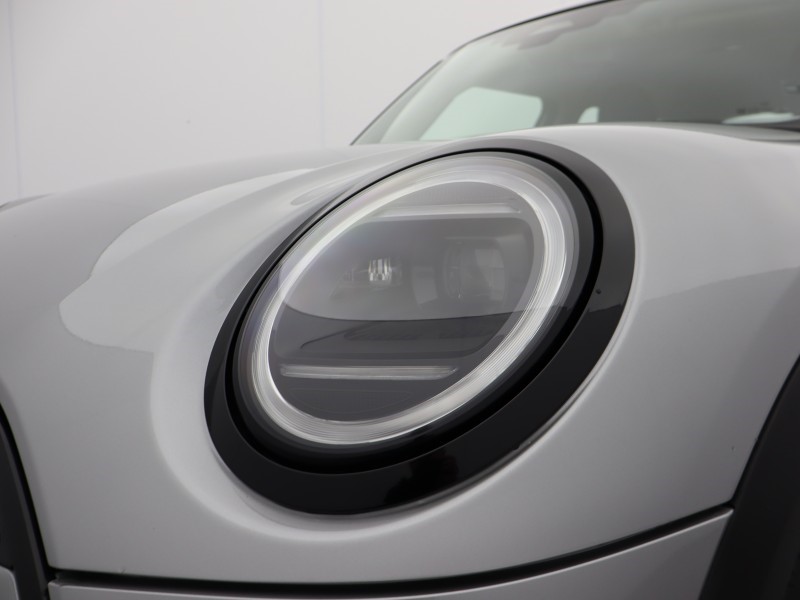 2025 (25) MINI COOPER 1.5 C Classic 5dr Auto 5222401