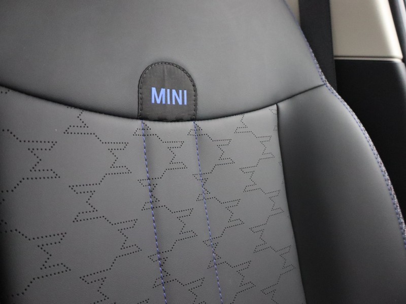 2025 (25) MINI COOPER 1.5 C Classic 5dr Auto 5222444