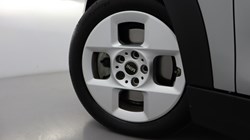 2025 (25) MINI COOPER 1.5 C Classic 5dr Auto 5222415