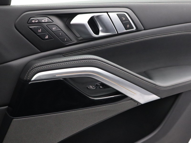 2025 (74) BMW X6 xDrive30d MHT M Sport 5dr Step Auto 5288127