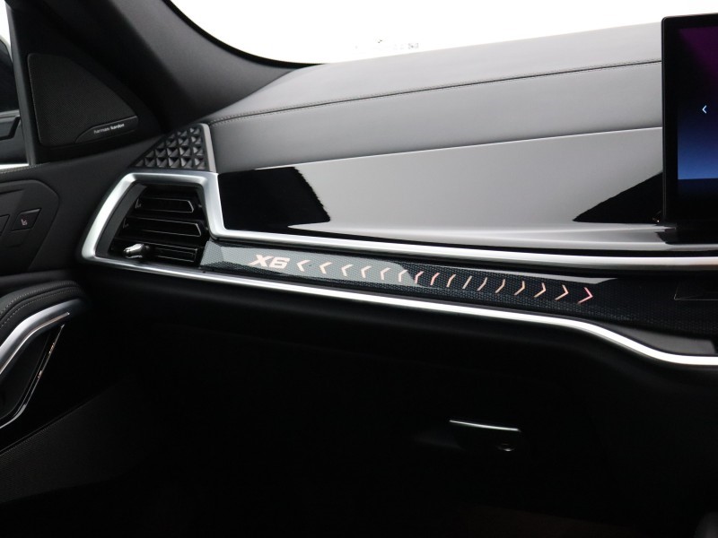 2025 (74) BMW X6 xDrive30d MHT M Sport 5dr Step Auto 5288147