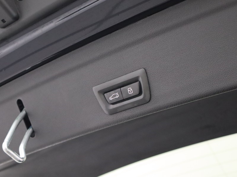 2025 (74) BMW X6 xDrive30d MHT M Sport 5dr Step Auto 5288171