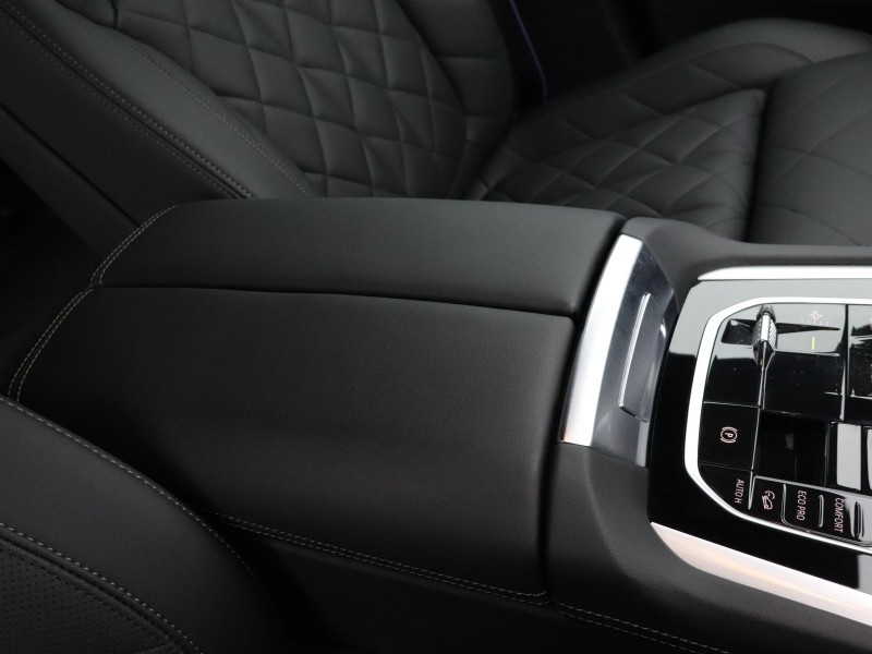 2025 (74) BMW X6 xDrive30d MHT M Sport 5dr Step Auto 5288133