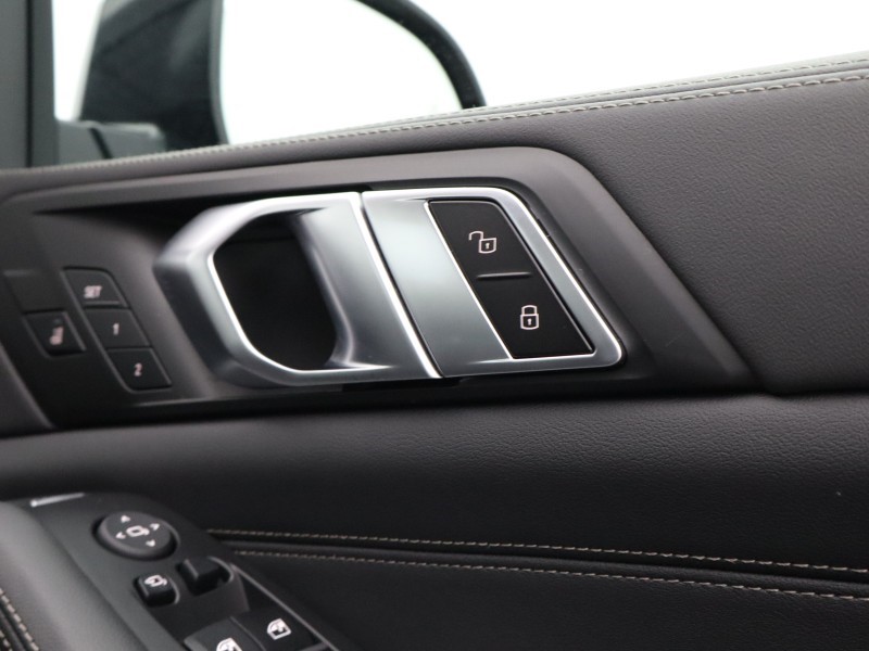 2025 (25) BMW X5 xDrive50e M Sport 5dr Auto 5265405