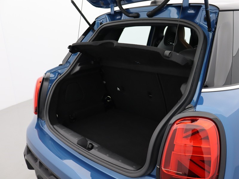 2023 (73) MINI HATCHBACK 1.5 Cooper Sport Premium 5dr Auto 5264265
