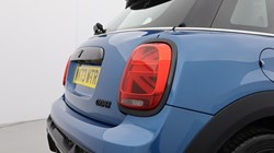 2023 (73) MINI HATCHBACK 1.5 Cooper Sport Premium 5dr Auto 5264255
