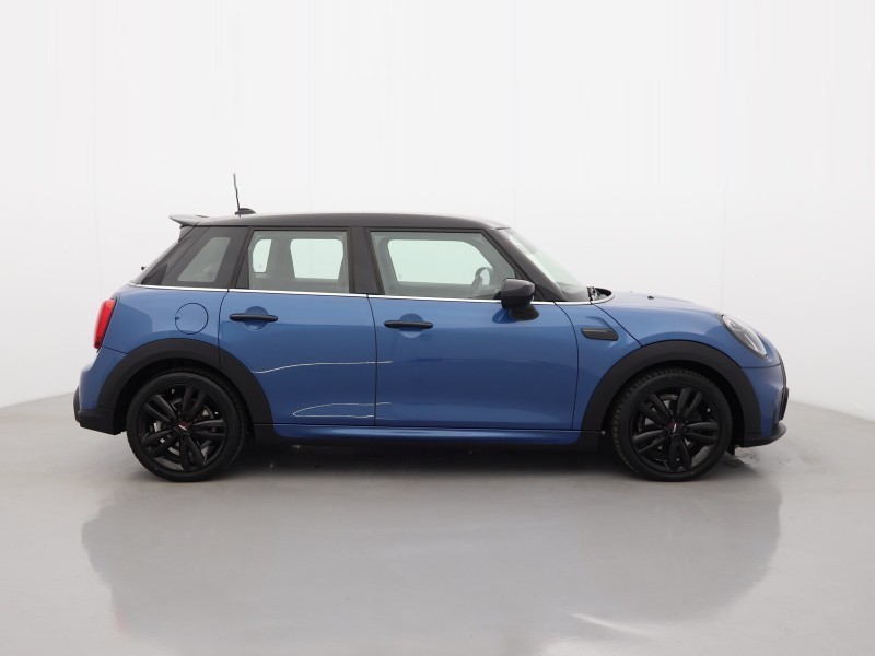 2023 (73) MINI HATCHBACK 1.5 Cooper Sport Premium 5dr Auto 5264314
