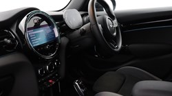 2023 (73) MINI HATCHBACK 1.5 Cooper Sport Premium 5dr Auto 5264295