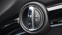 2023 (73) MINI HATCHBACK 1.5 Cooper Sport Premium 5dr Auto 5264273