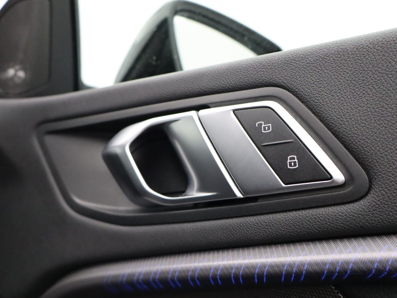 2022 (72) BMW 2 SERIES 220i M Sport 4dr Step Auto 5258992