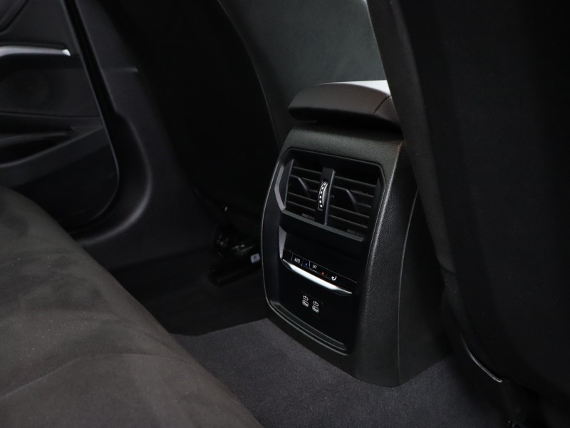 2025 (75) BMW 3 SERIES 320i M Sport 4dr Step Auto 5296323