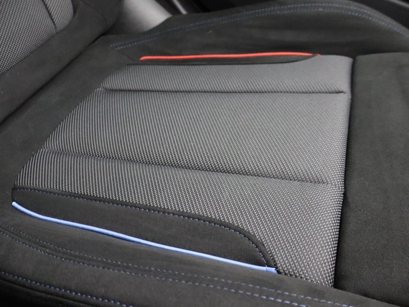 2025 (75) BMW 3 SERIES 320i M Sport 4dr Step Auto 5296358