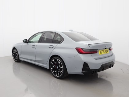 2025 (75) BMW 3 SERIES 320i M Sport 4dr Step Auto