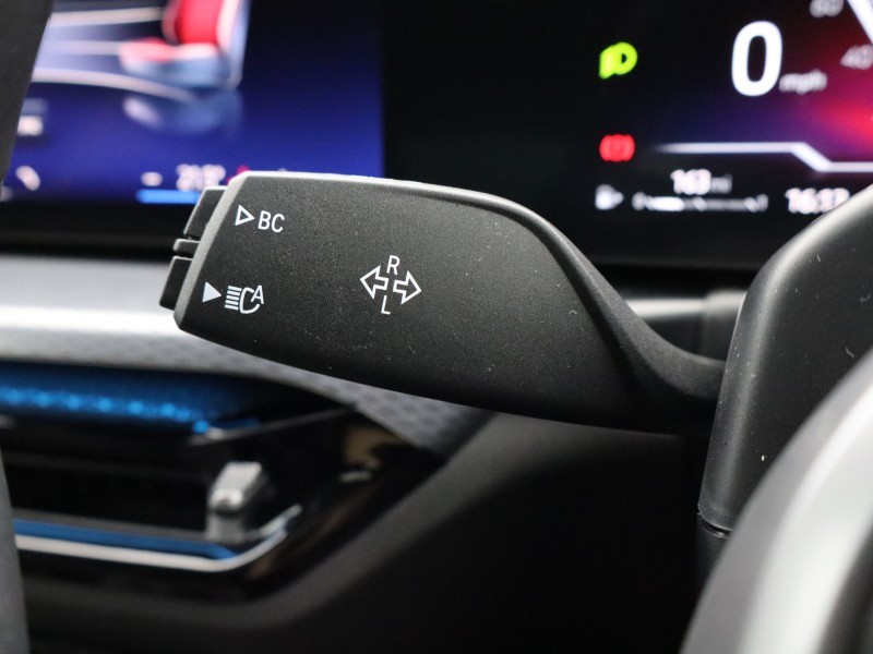 2025 (75) BMW 3 SERIES 320i M Sport 4dr Step Auto 5296357