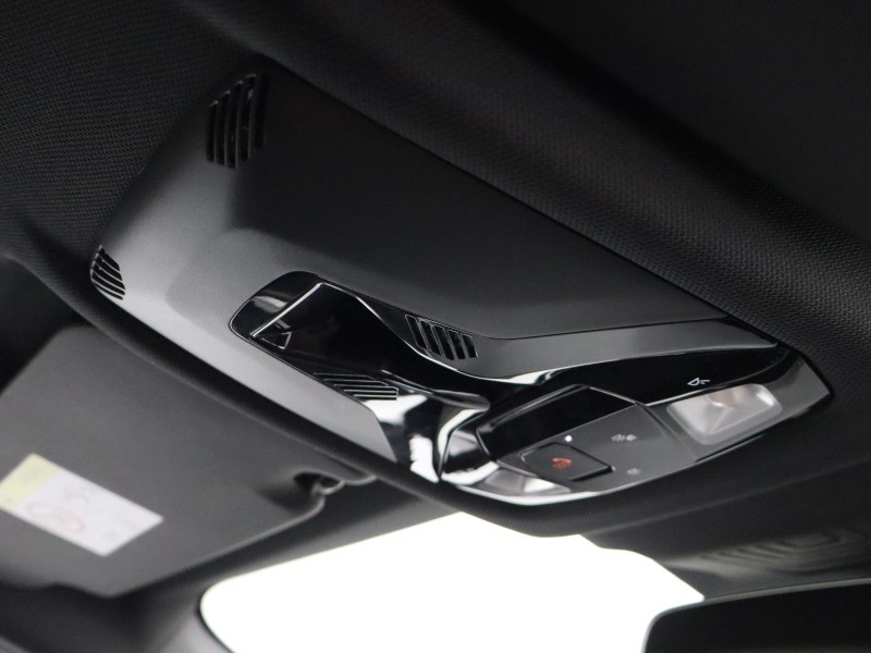 2023 (72) BMW 2 SERIES 218d M Sport 5dr DCT 5259831