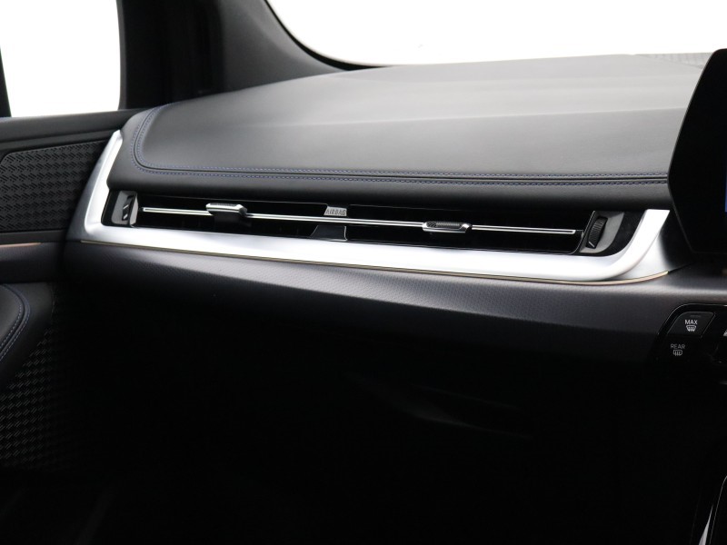 2023 (72) BMW 2 SERIES 218d M Sport 5dr DCT 5259808