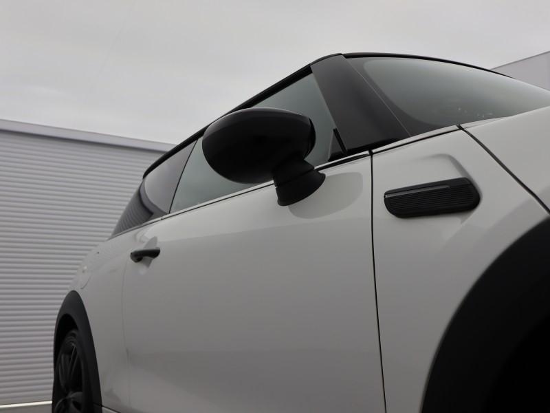 2023 (23) MINI HATCHBACK 1.5 Cooper Sport 3dr Auto 5271940