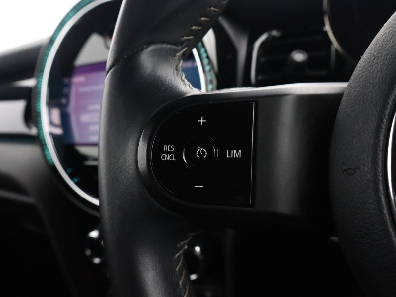 2023 (23) MINI HATCHBACK 1.5 Cooper Sport 3dr Auto 5271965