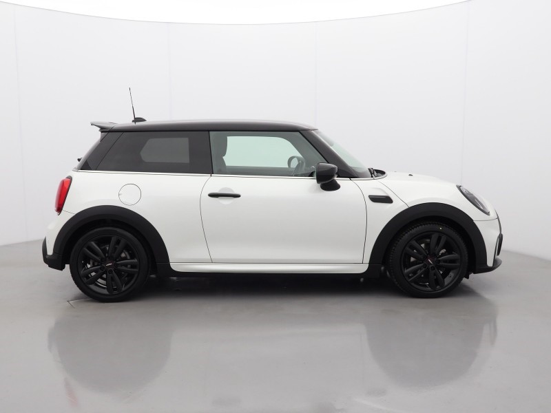 2023 (23) MINI HATCHBACK 1.5 Cooper Sport 3dr Auto 5271996